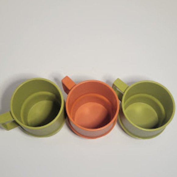 SET OF 3 VINTAGE TUPPERWARE STACKABLE CUPS GREEN/ORANGE - Picture 5 of 5